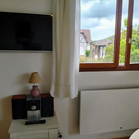 Refait A Neuf, 1 Chambre, 4 Pers Proche Et Centre Апартаменты Кабур